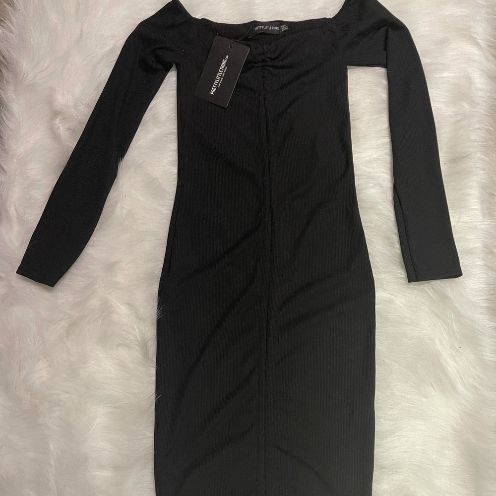 Mid thigh Brand New pretty little thing dress Sz 4